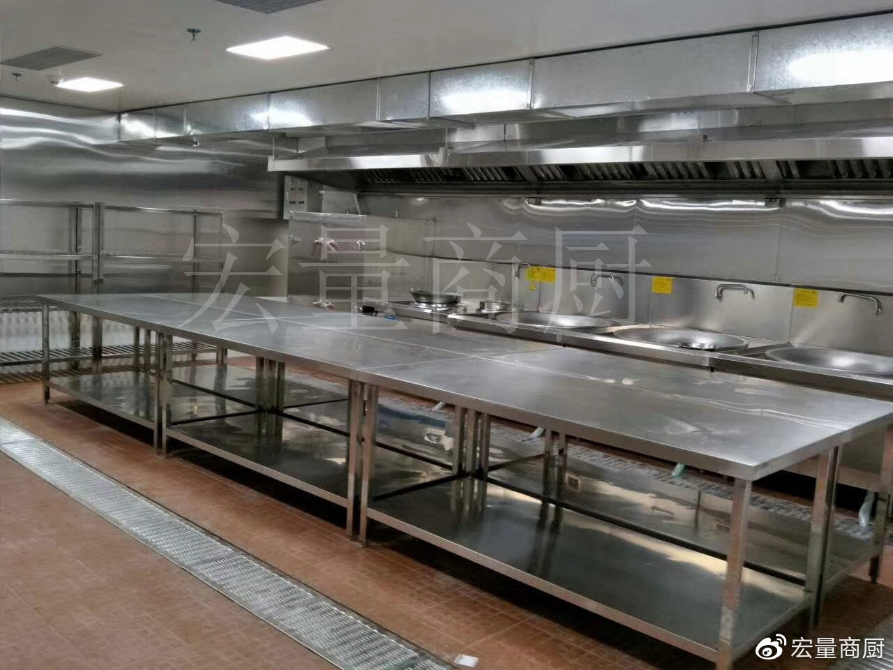 春熙路火锅店烟道清洗案例